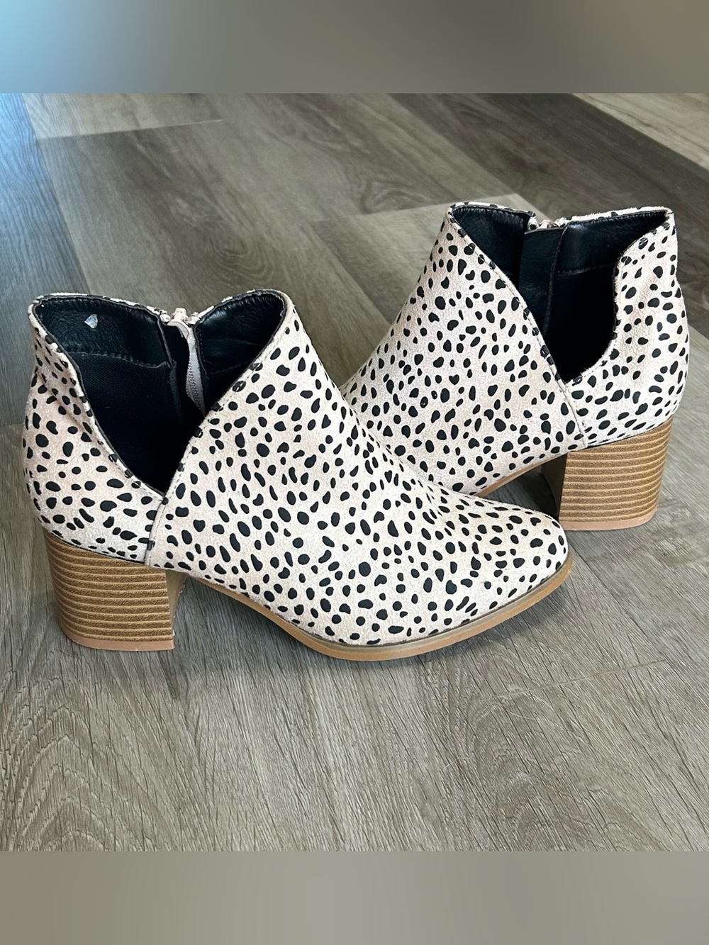 Jolimall Animal Print Spotted Block Heel Booties Size 6